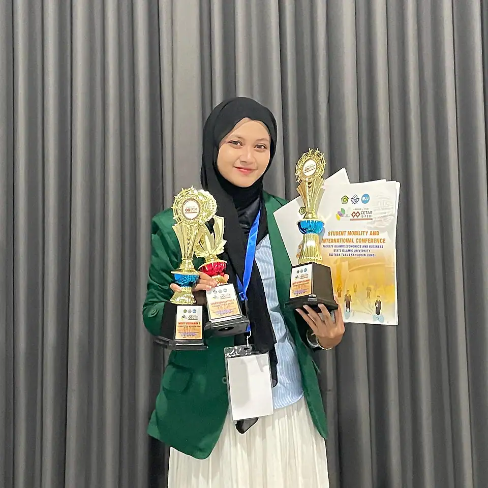 Fanyda Nabiilah Rahmah Excellent Student, Chess Athlete, Organizational